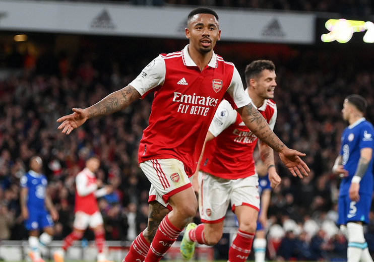 开云体育-冲刺阶段突围战来临；纽卡斯尔围绕国王杯外线爆发；信心回归；数据趋势出现新变化(曼城打纽卡斯尔)